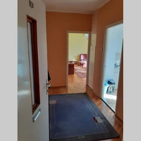 Andrassy Apartament Bichișciaba